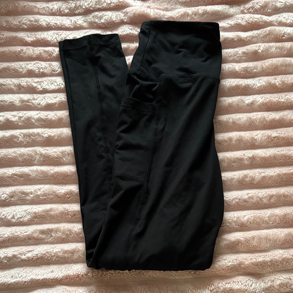 Amazon Black Leggings